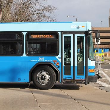 Columbia/Territorial bus leaving the downtown Battle Creek transfer center