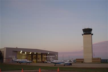 WK Kellogg Airport